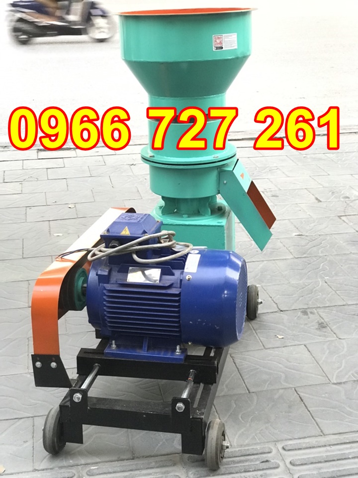 Máy ép cám viên trục đứng, nghiền ngô ốc cá thành cám viên