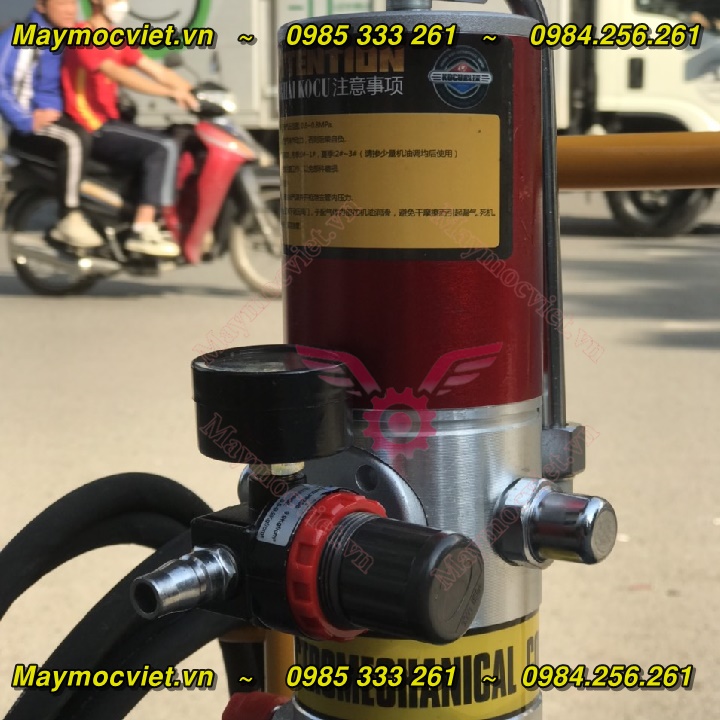 Máy bơm mỡ bò bằng khí nén Kocu GZ10 - bơm mỡ cho động cơ máy mócc
