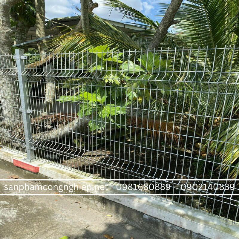 Tổng Hợp Những Mẫu Hàng Rào Lưới Hàn Chập Giá Rẻ Cho Nhà Cấp 4