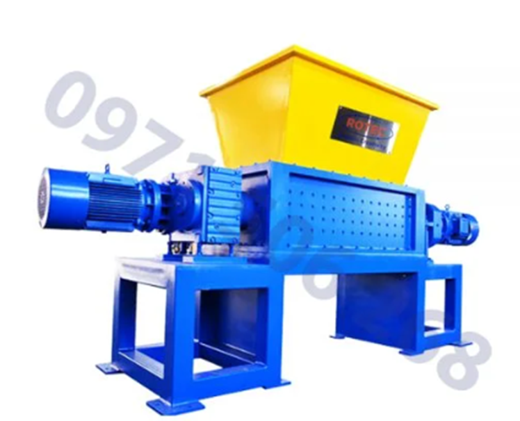 MÁY NGHIỀN BỐN TRỤC ROTEC VIETNAM