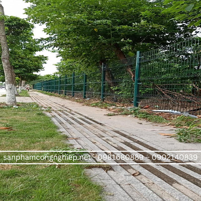 Top Mẫu Hàng Rào Lưới Thép Hàn Giá Rẻ Nhất Cho Khu Công Nghiệp
