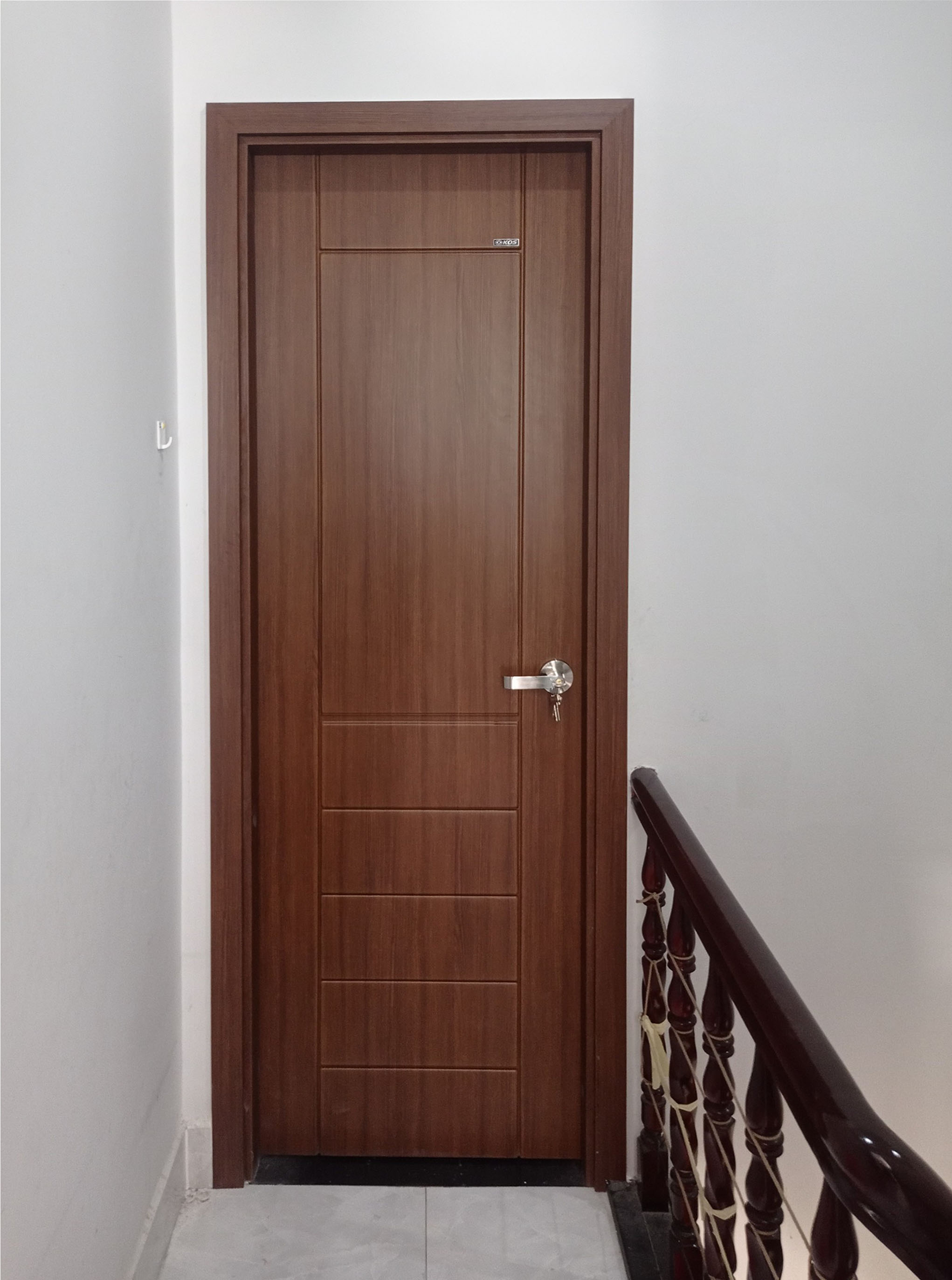 GIÁ CỬA NHỰA ABS HÀN QUỐC TẠI DĨ AN - BÌNH DƯƠNG