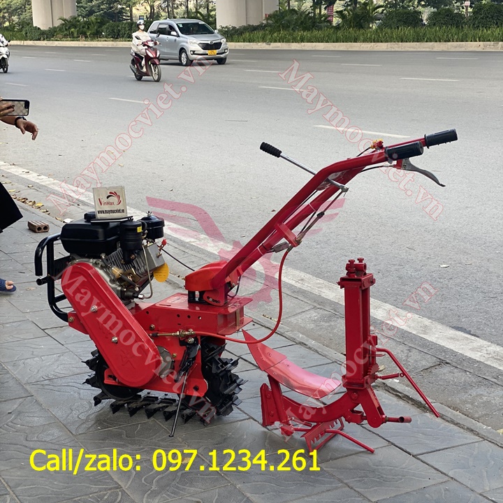 Máy đào rãnh chạy d ầu Kawasaki TK168 giá rẻ