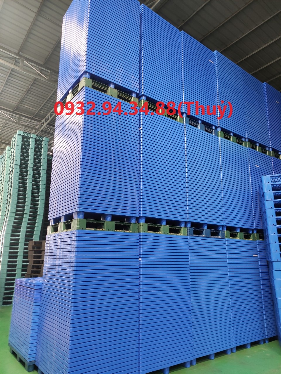 phân phối pallet nhựa trên toàn quốc, liên hệ 0932943488