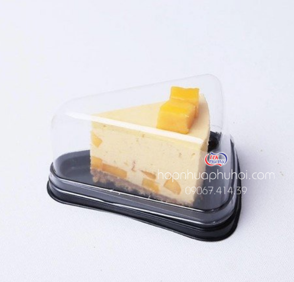 Hộp bánh tam giác đế đen đựng bánh kem, bánh tiraminsu