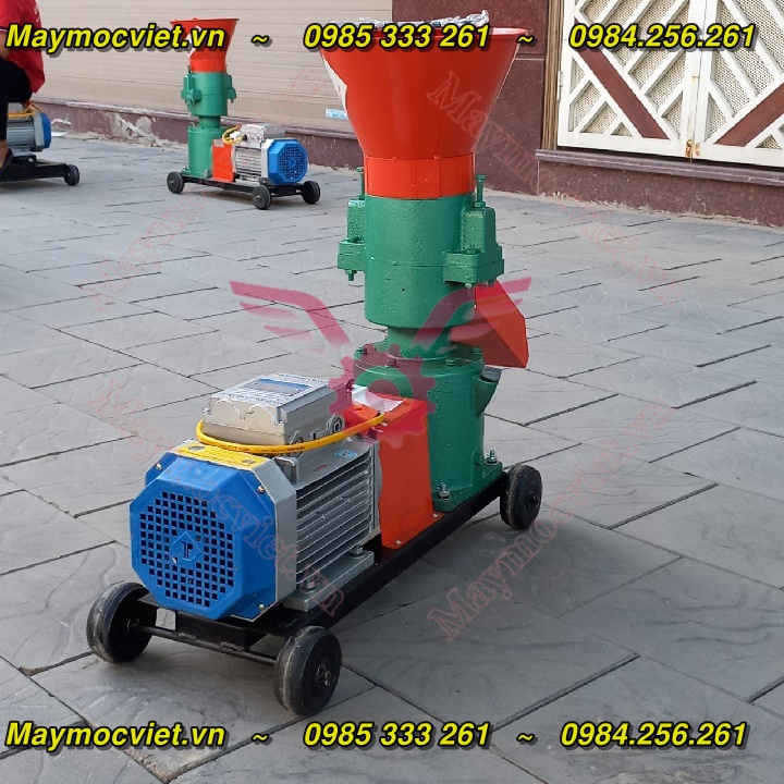 Máy ép cám viên chăn nuôi gia súc, gia cầm 3 lô VME3L