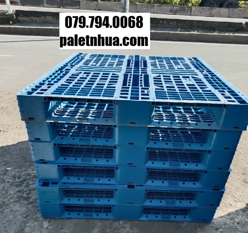 Mua pallet nhựa mới, pallet nhựa cũ Long An giá rẻ