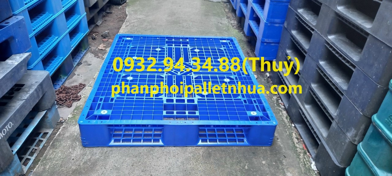 thu mua pallet nhựa cũ giá cao, liên hệ 0932.94.34.88
