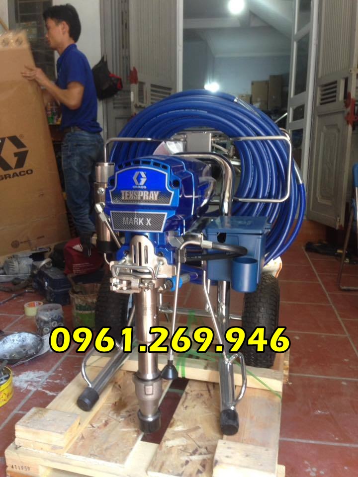 Máy phun bột bả, bột trét Graco Mark X phun chống thấm, bả matit đặc