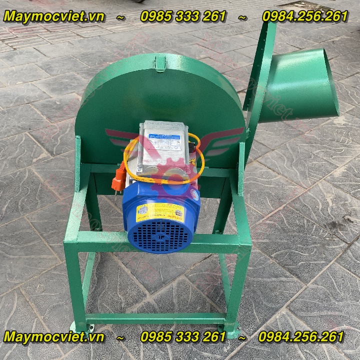 Máy băm cây chuối, cây cỏ voi chăn nuôi năng suất 1 tấn/ giờ