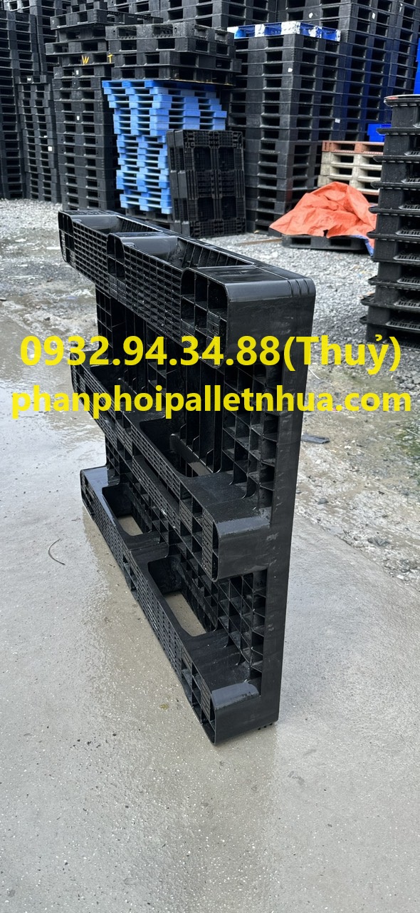 pallet nhựa cũ tại TP.HCM giá rẻ cuối năm