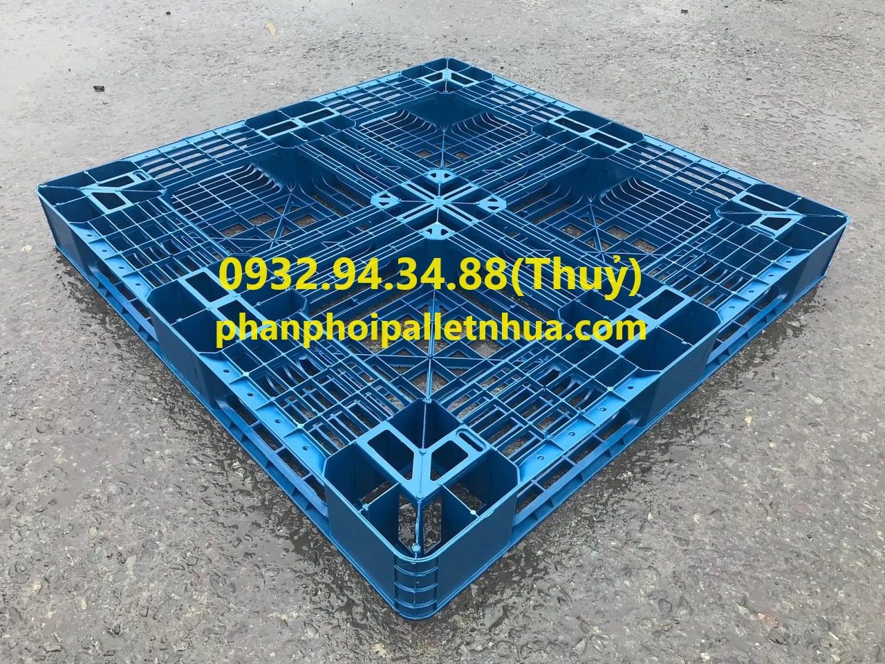pallet nhựa cũ tại Sài Gòn giá ưu đãi. uy tín