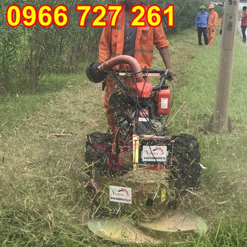 Máy cắt cỏ mâm xoay đẩy tay tự hành kawasaki BM91
