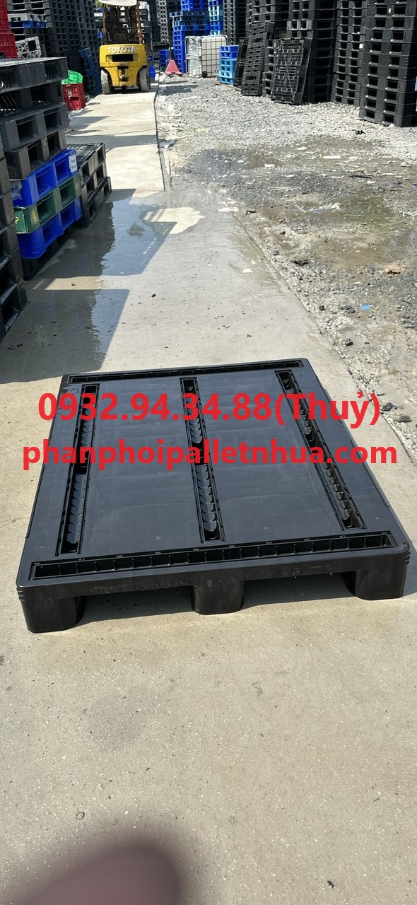 pallet nhựa thanh lý giá tốt, liên hệ 0932943488