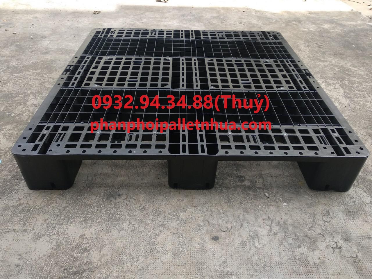pallet nhựa thanh lý giá tốt, liên hệ 0932943488