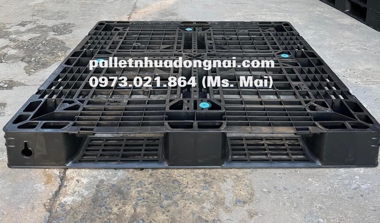 Bán pallet nhựa với giá rẻ nhất thị trên thị trường