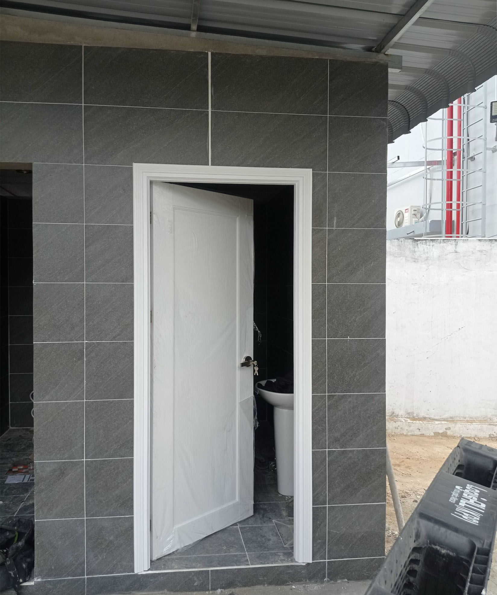 Cửa nhựa đài loan tại Quận Bình Tân - cửa nhà vệ sinh giá rẻ