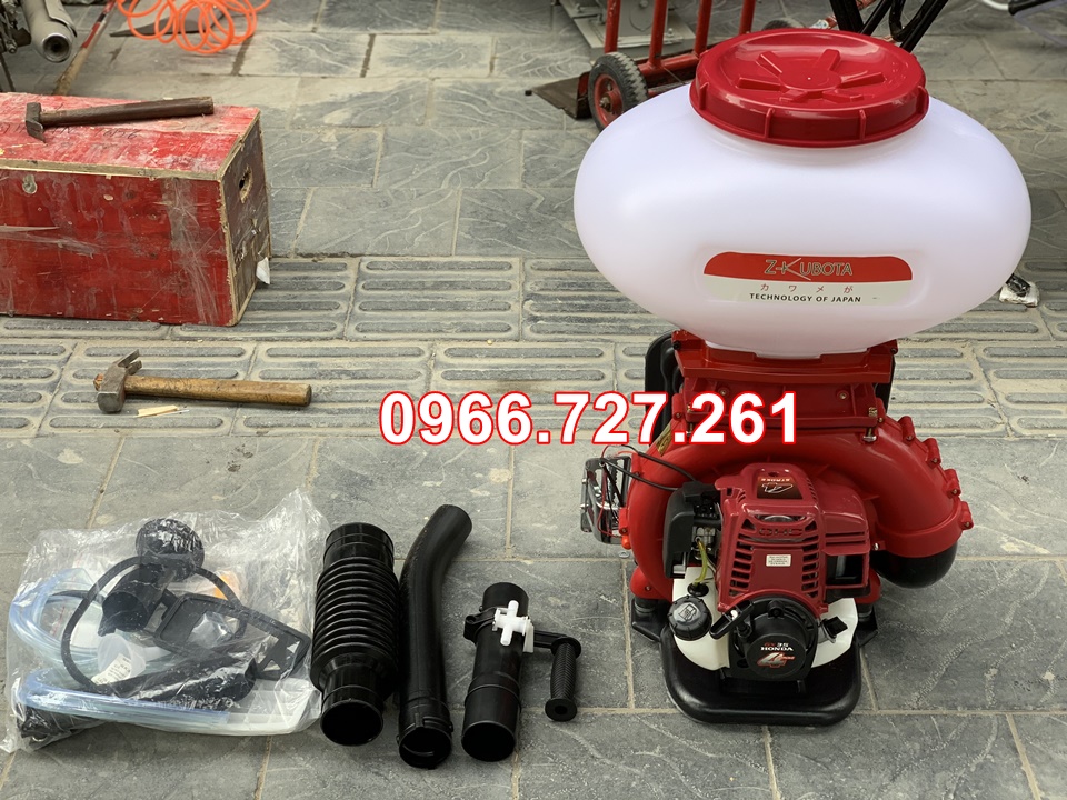 Máy phun thuốc, xạ phân, xạ lúa Z-kubota 4 thì