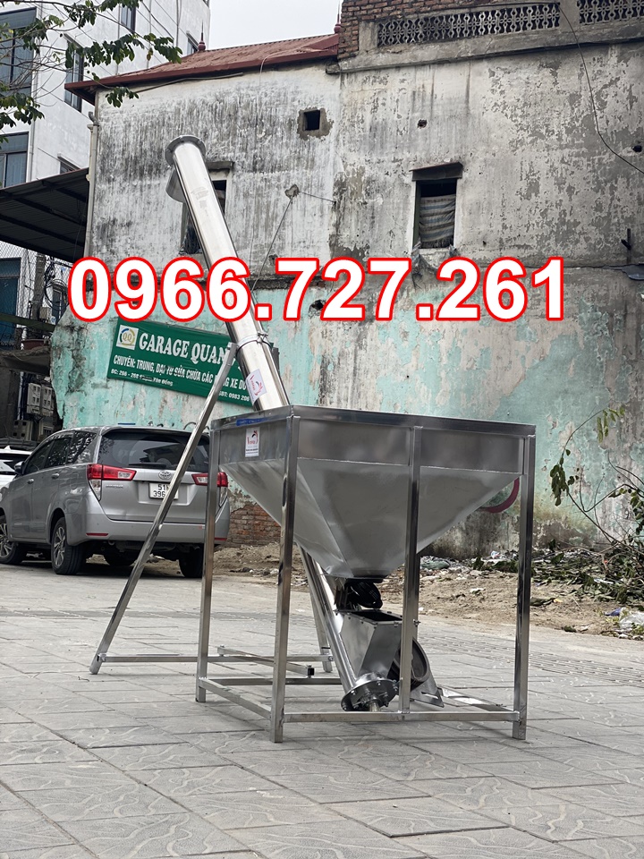 Máy cấp nguyên liệu, hút nguyên liệu trục vít