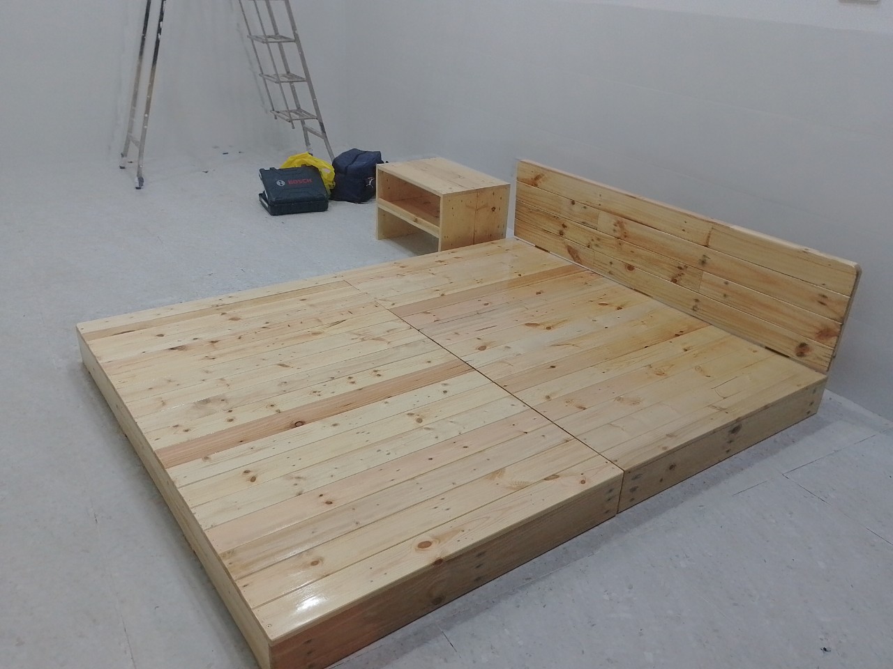 DECOR Go thong pallet nhap khau tai Đà Nẵng 0934825805