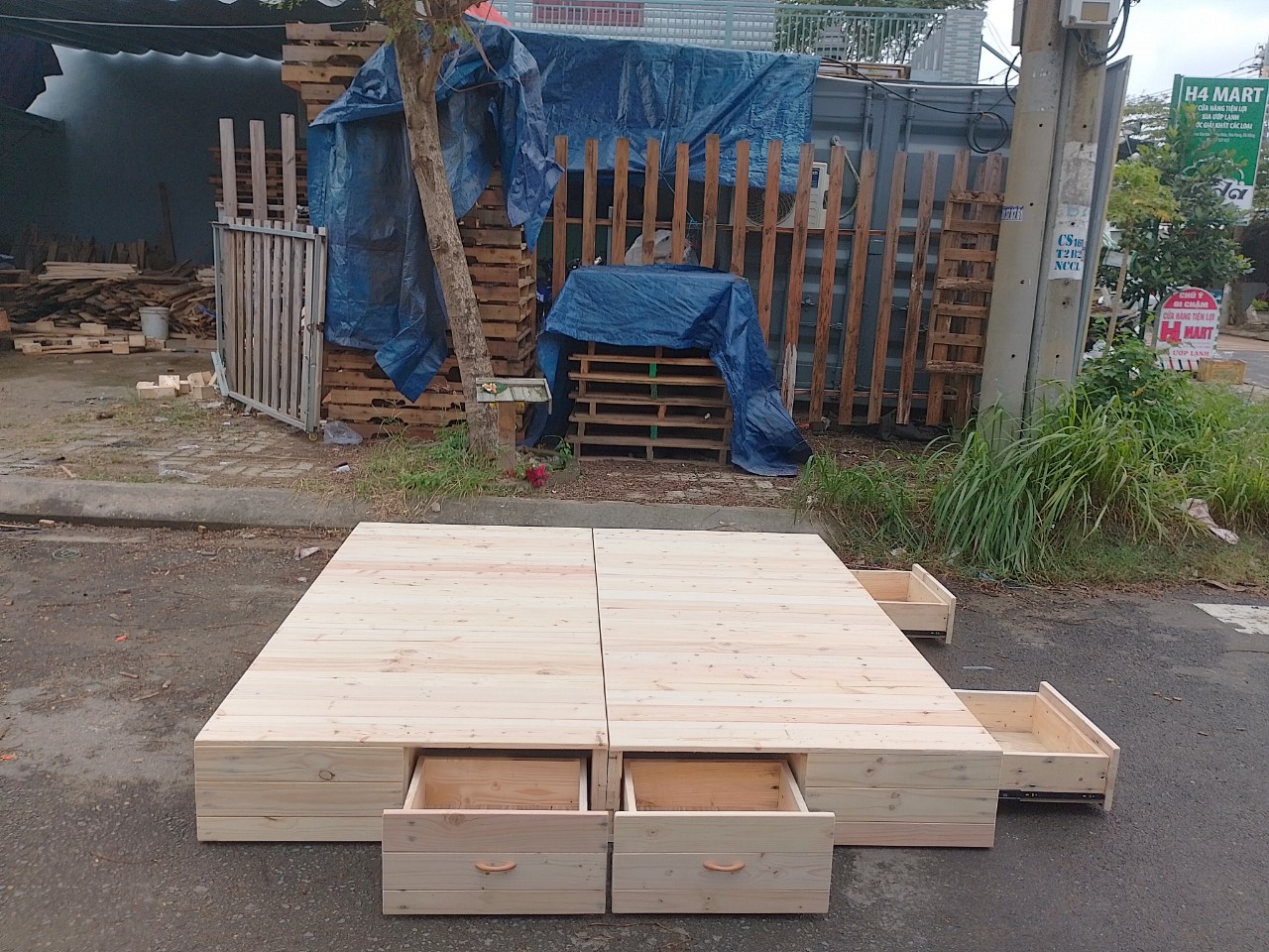 DECOR Go thong pallet nhap khau tai Đà Nẵng