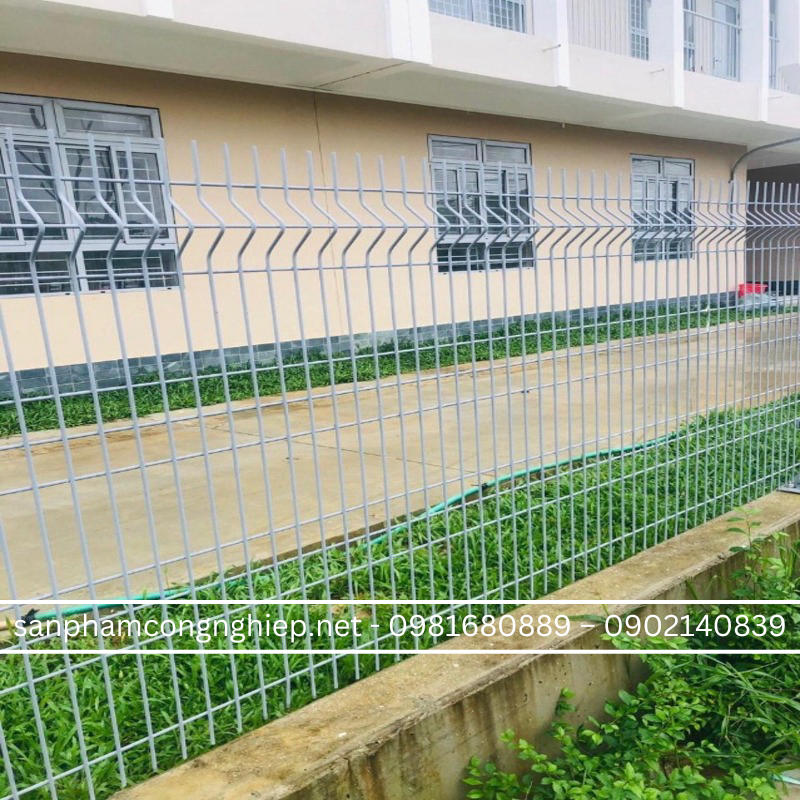 Điểm Qua Những Mẫu Hàng Rào Lưới Giá Siêu Rẻ Cho Chung Cư