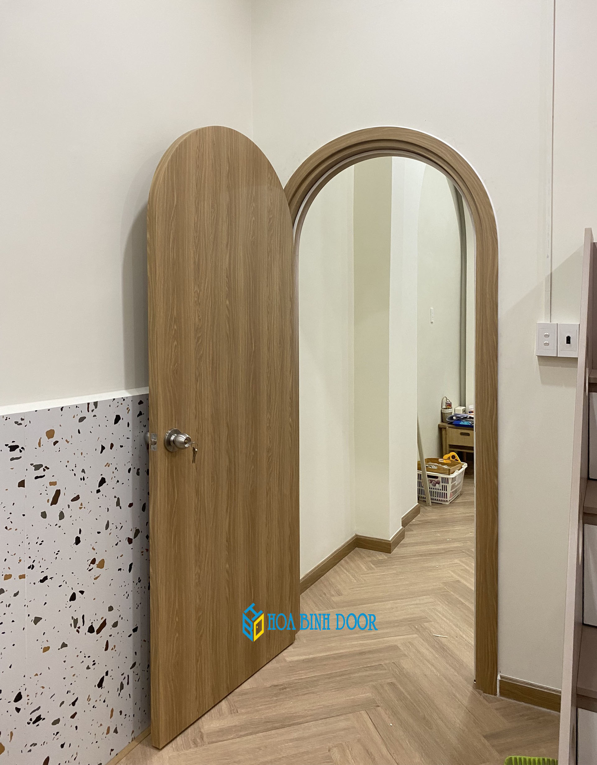 Cửa vòm nhựa composite tại Tiền Giang - Mẫu cửa vòm đẹp
