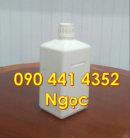 Chai nhựa 1 lít đựng chất lỏng, vỏ chai nhựa 0.5 lít đựng hóa chất