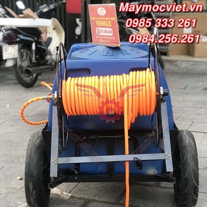 Máy phun thuốc trừ sâu xe đẩy thùng phuy 200L