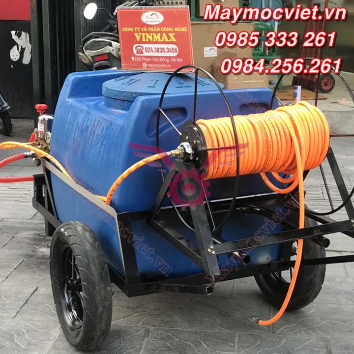 Máy phun thuốc trừ sâu xe đẩy thùng phuy 200L