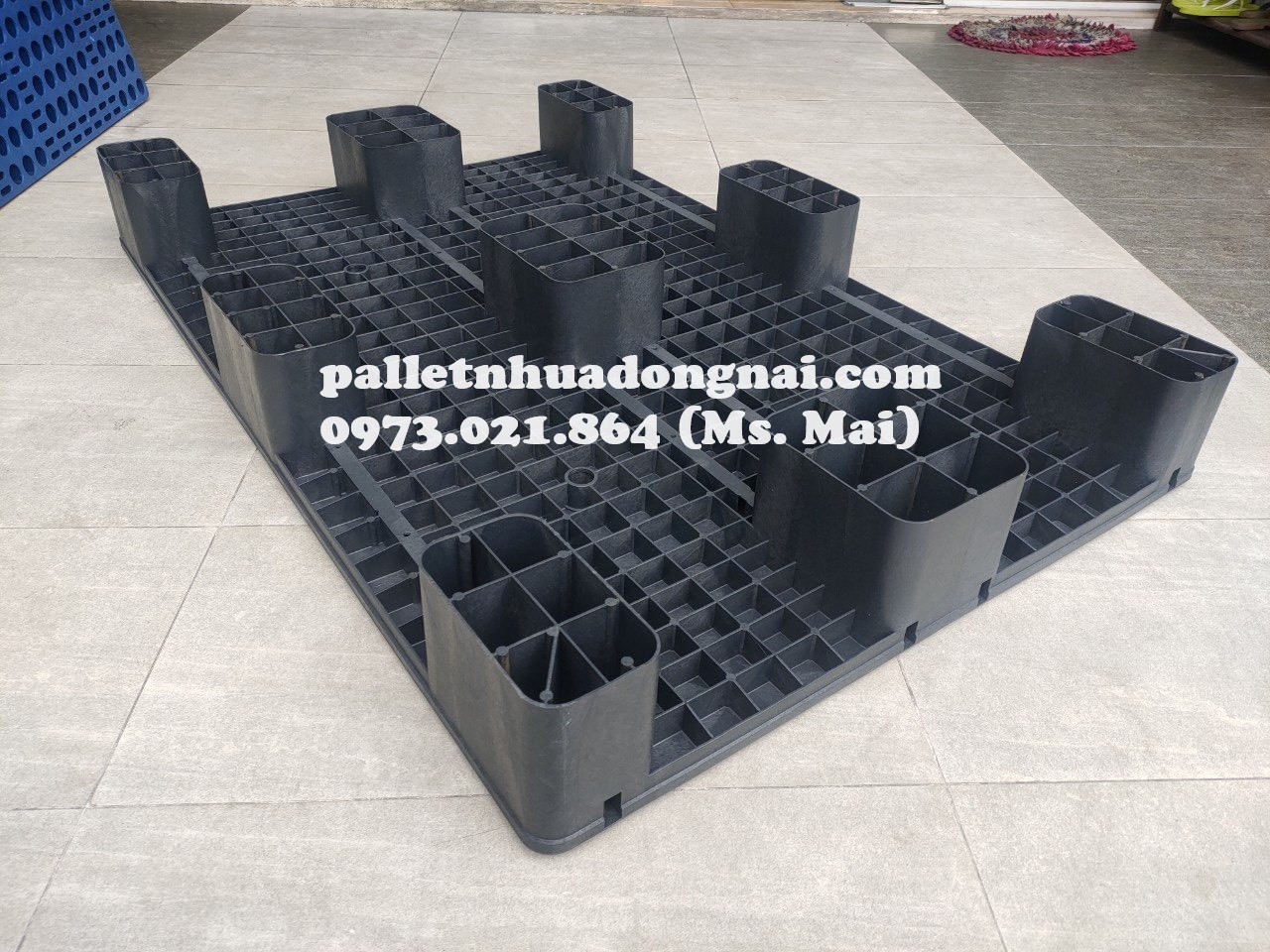 Cần mua pallet nhựa giá rẻ tại Sài Gòn, liên hệ 0973021864