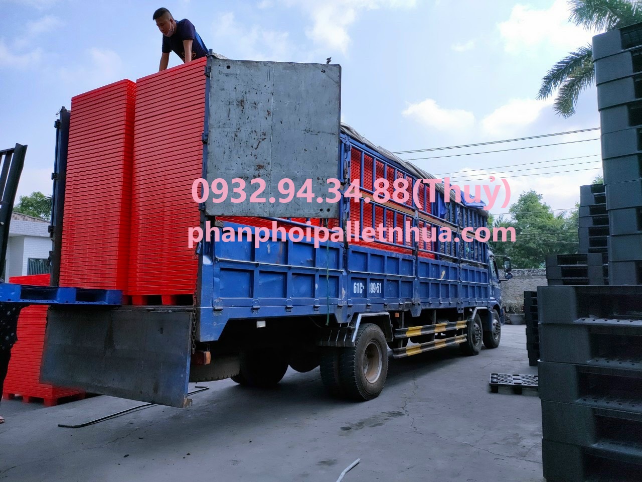 pallet nhựa nặng bao nhiêu kg một cái trên thị trường