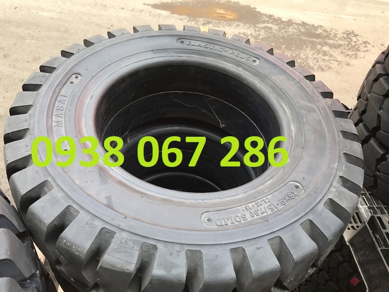 Mua vỏ đặc xe nâng Thái Lan giá rẻ tại TP.HCM