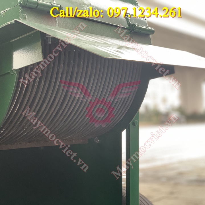 Máy nghiền đất trồng cây VMDA32 giá rẻ