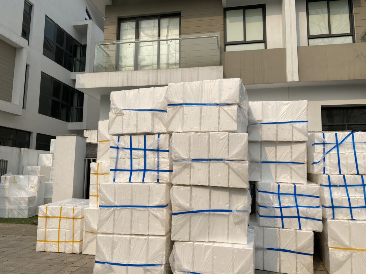 Địa chỉ bán thùng xốp tại Hà Nội  giá từ nhà máy