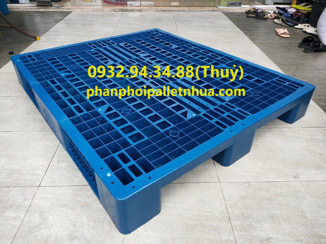 pallet nhựa đã sử dụng giá rẻ, liên hệ 0932943488