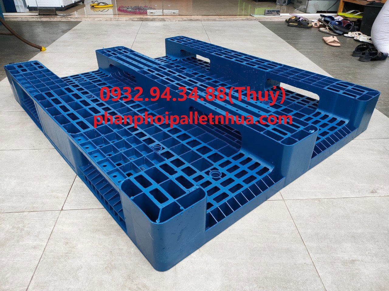 pallet nhựa đã sử dụng giá rẻ, liên hệ 0932943488