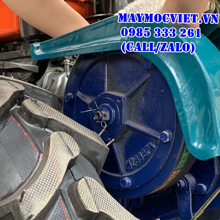 Giàn nhổ lạc, thu hoạch lạc gắn máy cày Turbo TBL2400