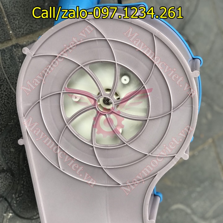 Máy phun cám, rải phân Turbo TBP12 giá rẻ