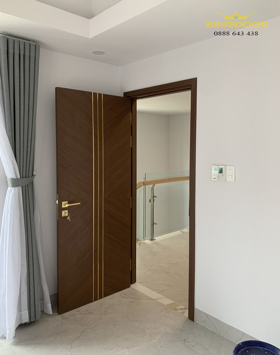 Cửa gỗ công nghiệp MDF tại Quận 1 chỉ từ 2.700.000đ