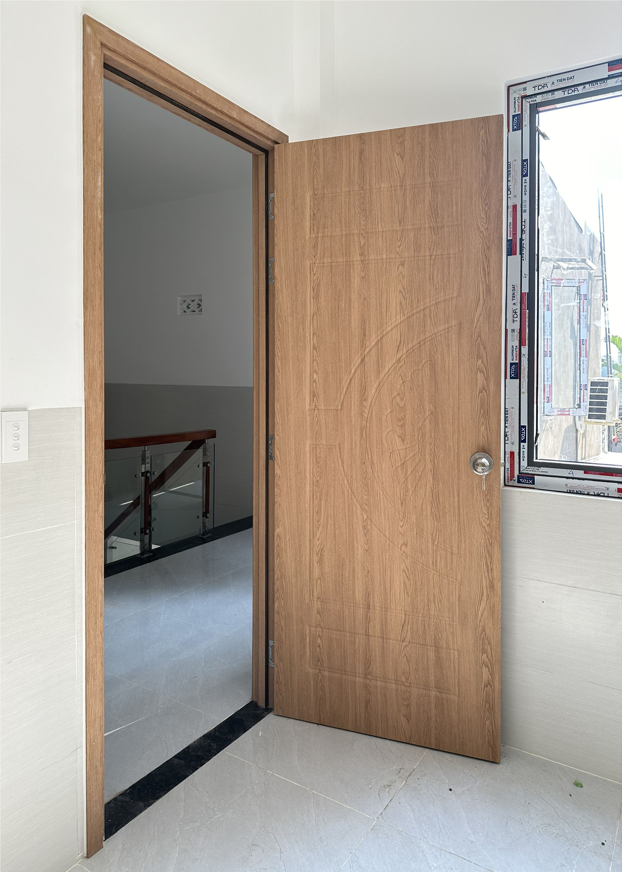 Cửa nhựa composite tại Bến Cát - Bình Dương
