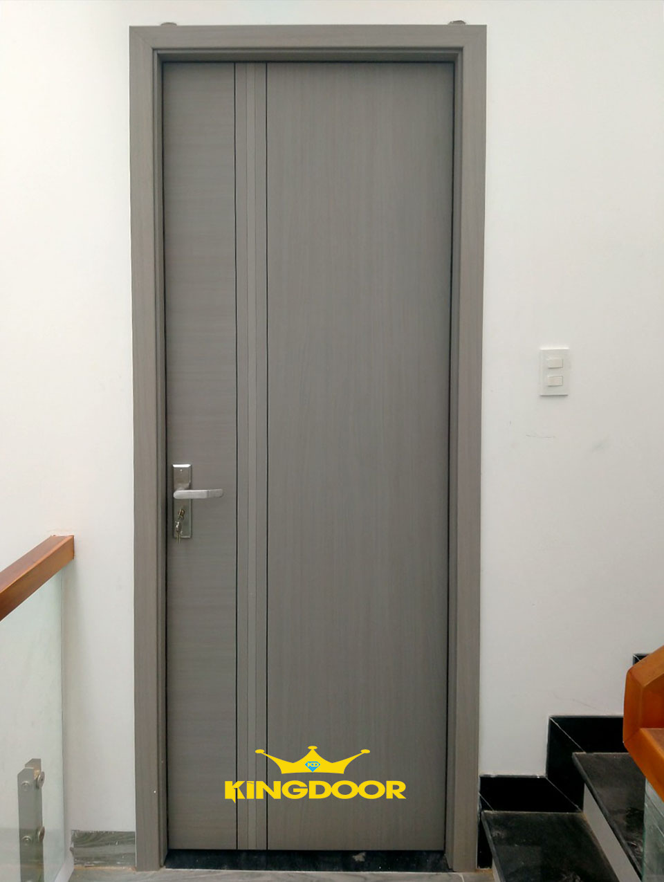 Cửa gỗ carbon tại Bến Tre - chỉ từ 1.950.000đ