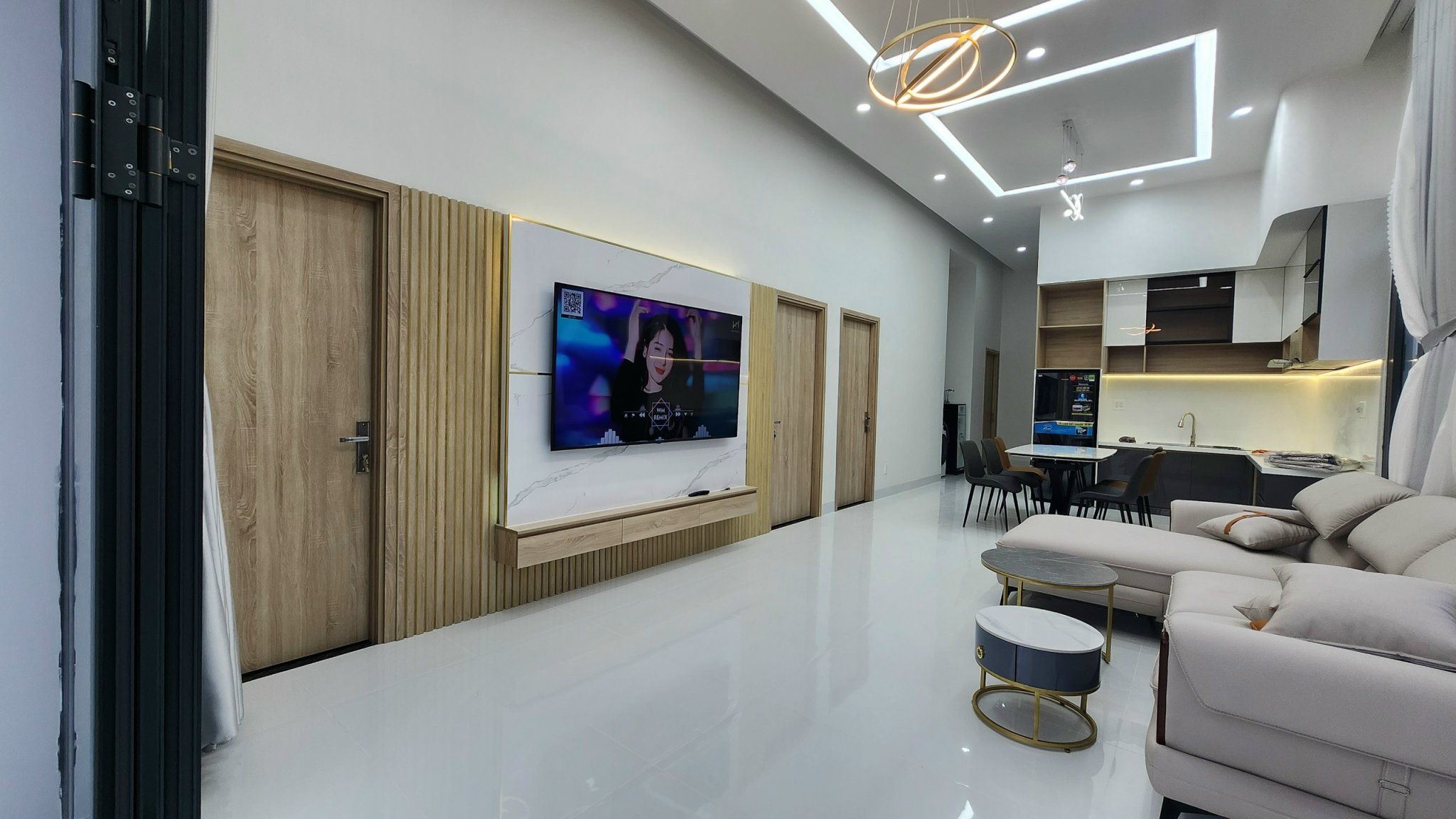 Cửa gỗ công nghiệp MDF Melamine tại Bình Thuận