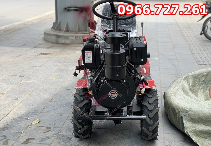 Máy xới đất chạy dầu ngồi lái 13HP Turbo TBD1300 2 cầu