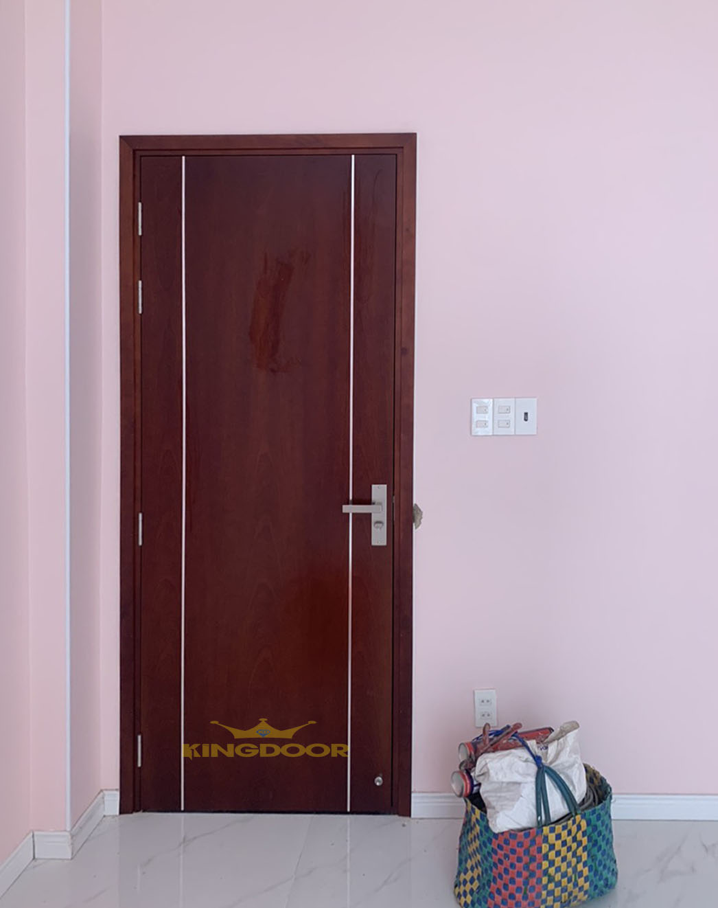Cửa gỗ công nghiệp MDF Tại TPHCM - Cửa phòng ngủ giá rẻ