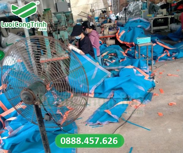Gia Công Lưới PVC Lan Can, Gangform.....