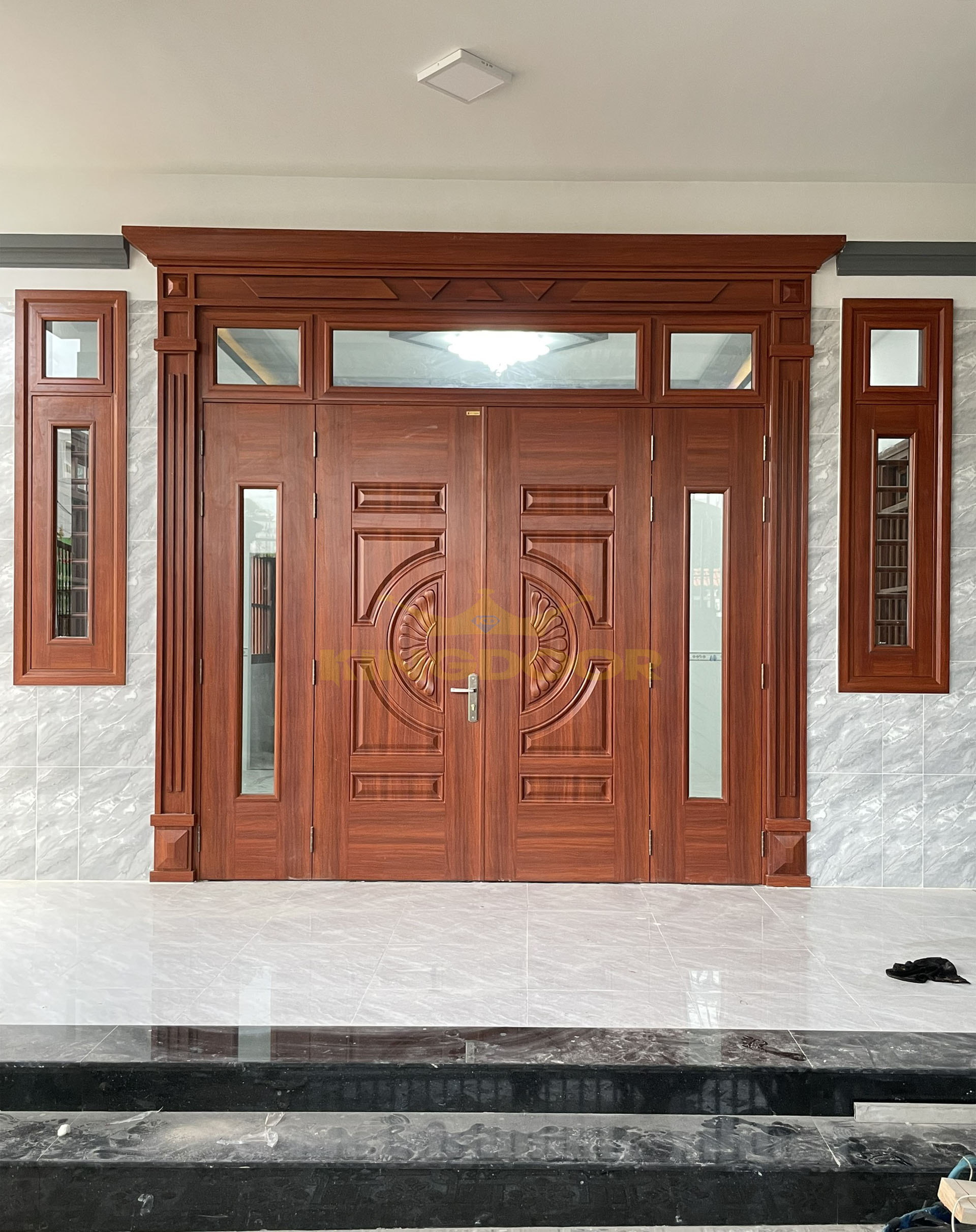 Cửa thép vân gỗ tại quận Bình Tân - TP HCM
