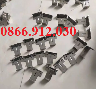 Xử lý nước đọng trên tấm pin năng lượng mặt trời