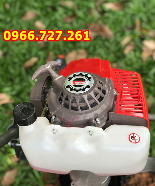 Máy khoan đào hố đất dẩy tay khung giá đỡ bánh xe Turbo TBK68