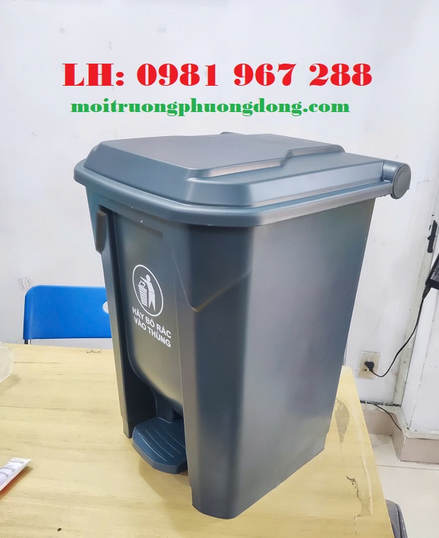 Thùng rác màu ghi đen 30 lít đạp chân giá rẻ